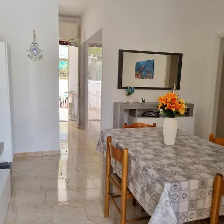 Nettuno Baia Apartment