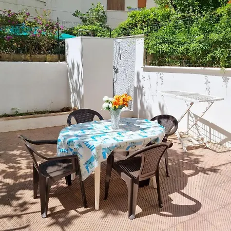 Nettuno Baia Apartment *