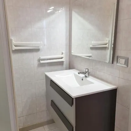 Apartment Nettuno Baia